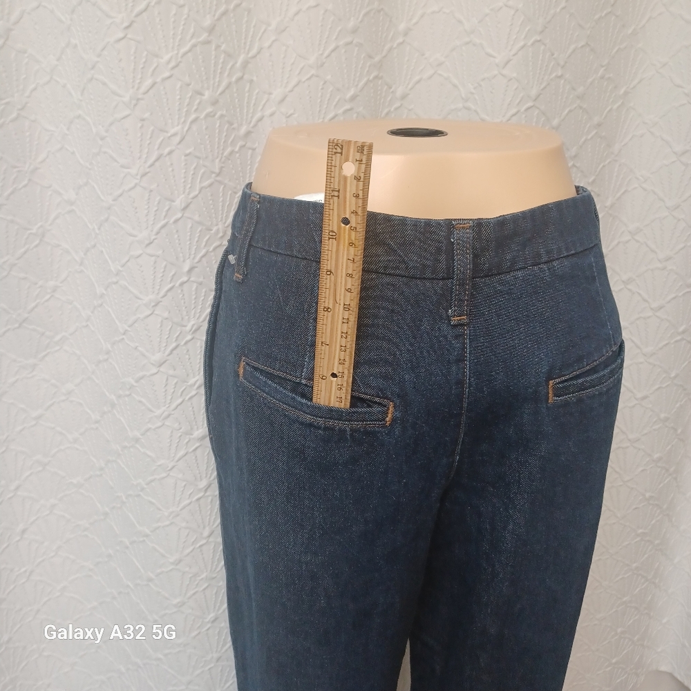Banana Republic Women Size 30/10 Deep Indigo Relaxed Jeans - Picture 10 of 16